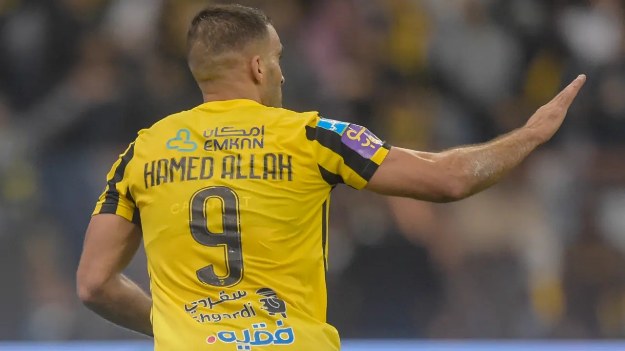 mbarat alfth walathad tkafw alqwy fy aldwry almghrby