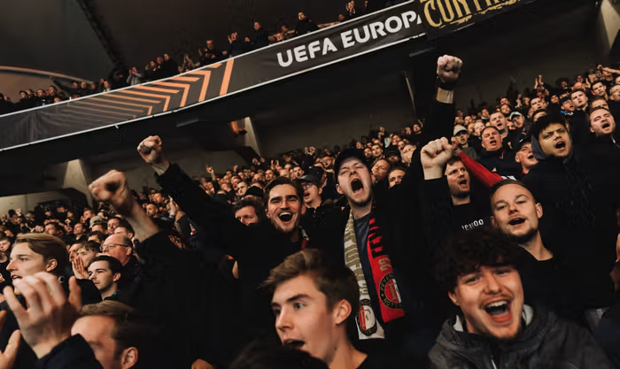 مباراة بيتيس وفينورد: صراع على التألق في أوروبا