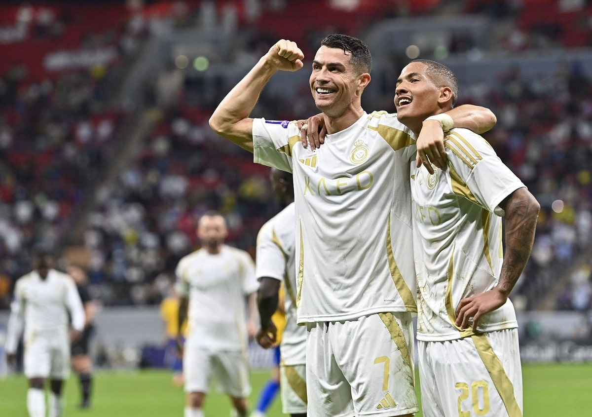 مقارنة دماك والناصر: منافسة شديدة في كرة القدم