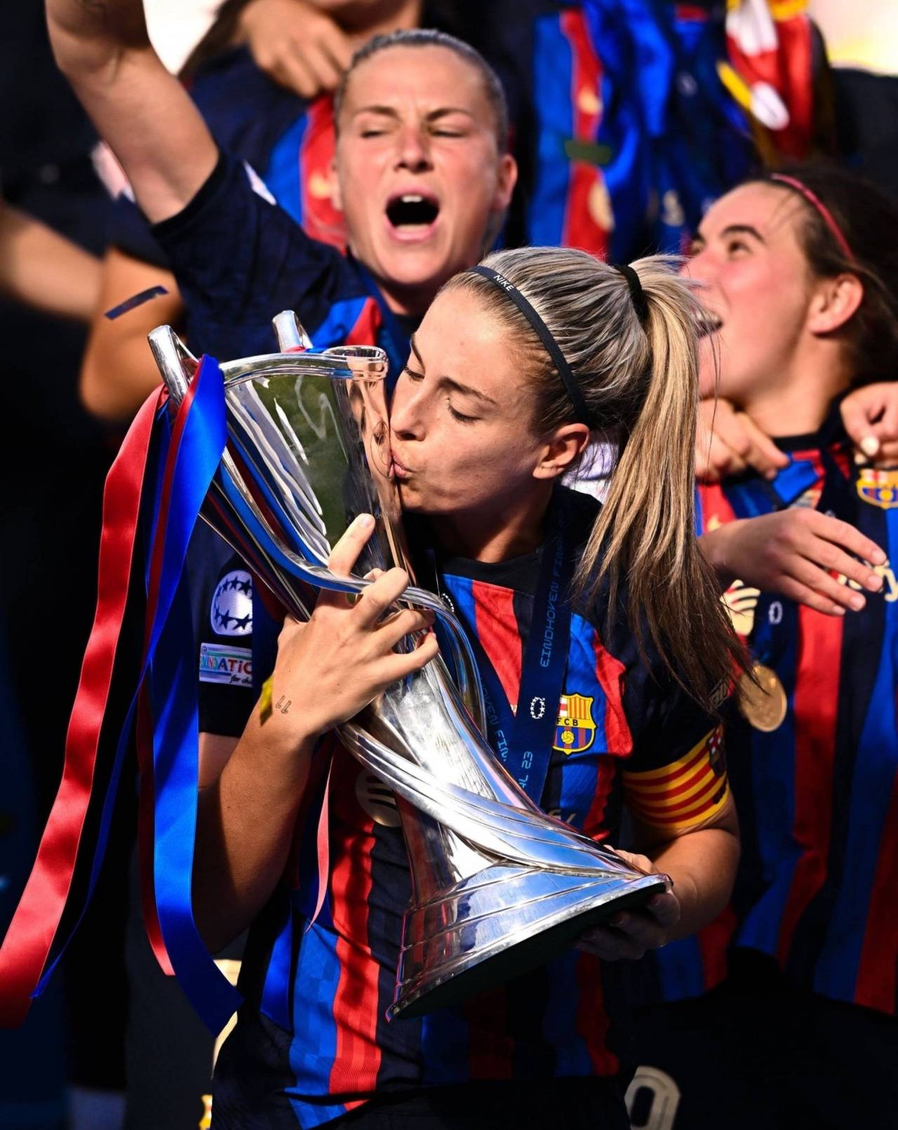 أحدث أخبار وتطورات فريق برشلونة: