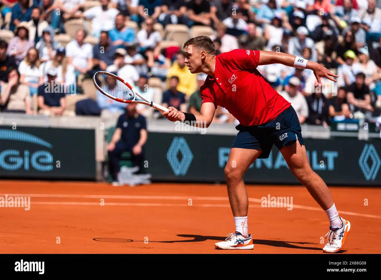 hmd mdjdovic njm krt alslt alsaʿd