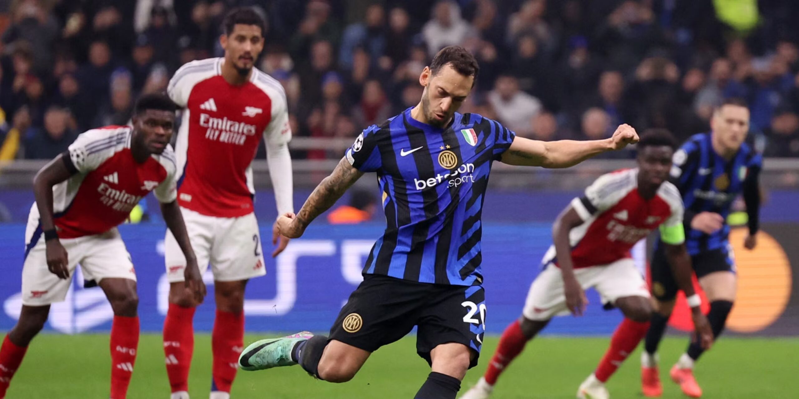 مباراة انتر وأرسنال: تفاصيل وأهمية المباراة