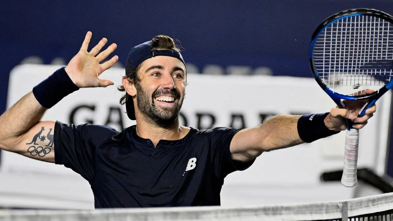 جوردان تومسون: مسيرة لاعب تنس أسترالي متميز