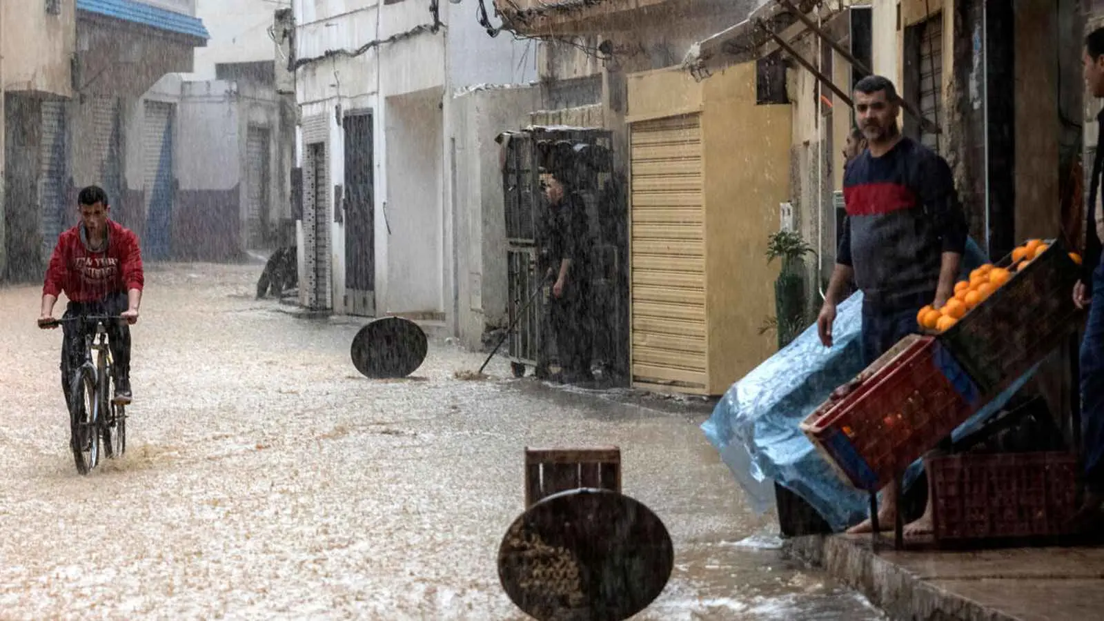 fydanat almghrb althdyat walathr alajtmaʿy walaqtsady