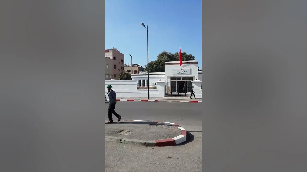 mbarat alrjaʾ dd yʿqwb almnswr ʿrd ryady mthyr