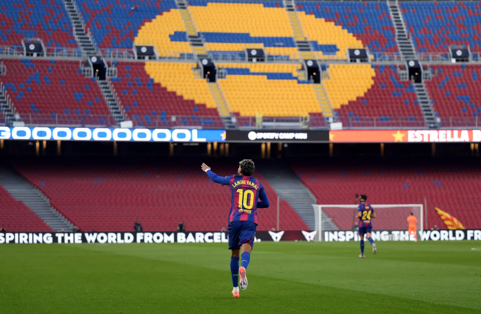 mbarat atltykw mdryd wbrshlwnt mʿrkt alklasykw alasbany