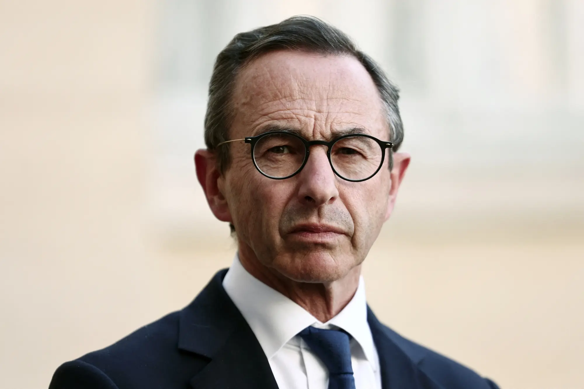 brwnw rytayw zʿym hzb aljmhwryyn wmwthr fy alsyast alfrnsyt