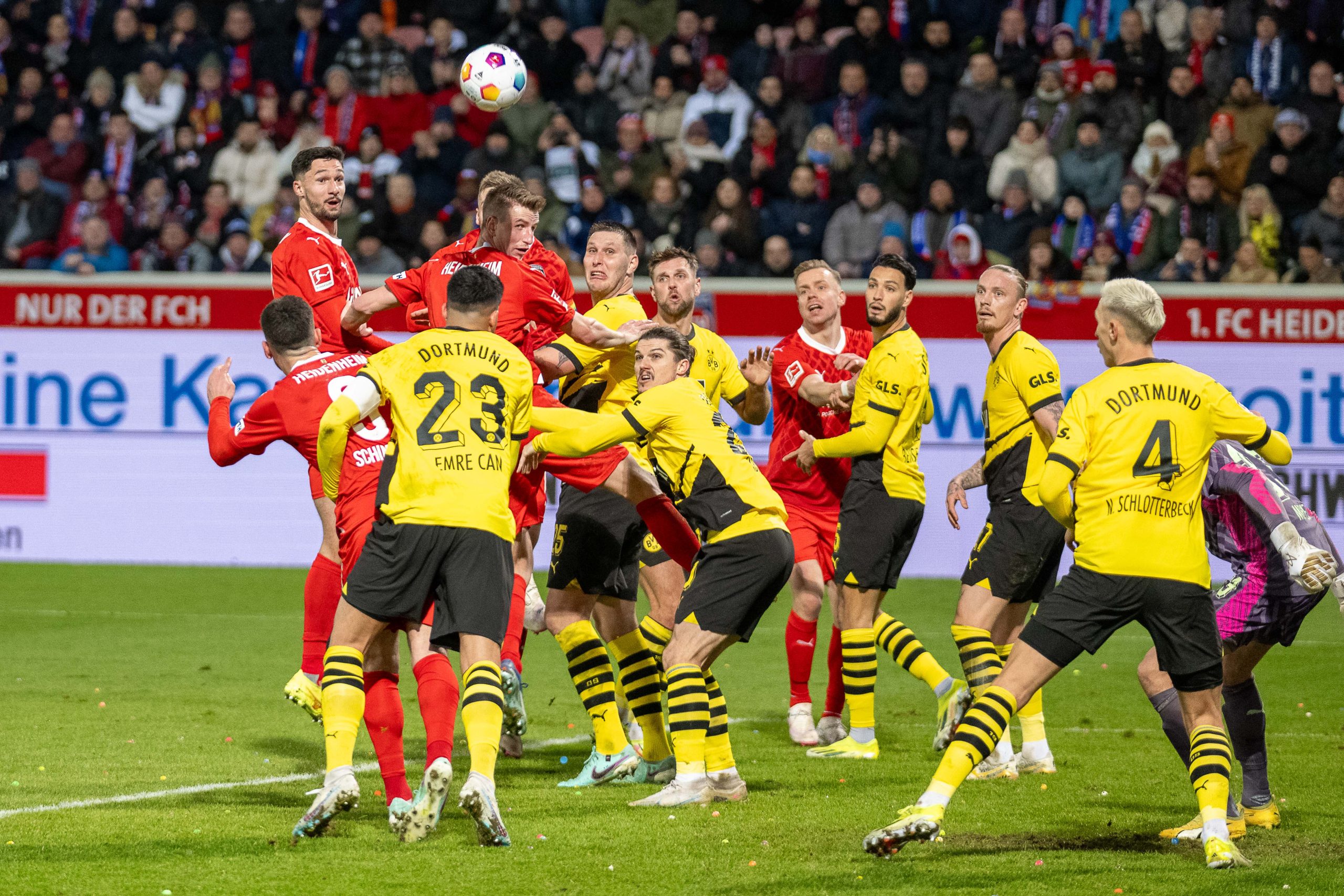 مباراة دورتموند ضد هايدنهايم: تحليل وتوقعات