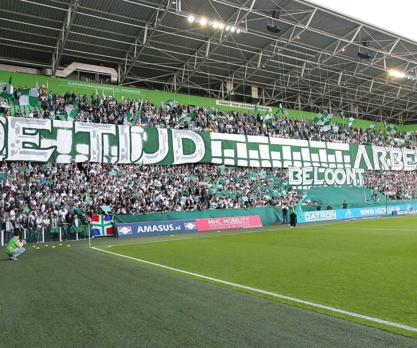 thlyl mbarat groningen dd psv eindhoven