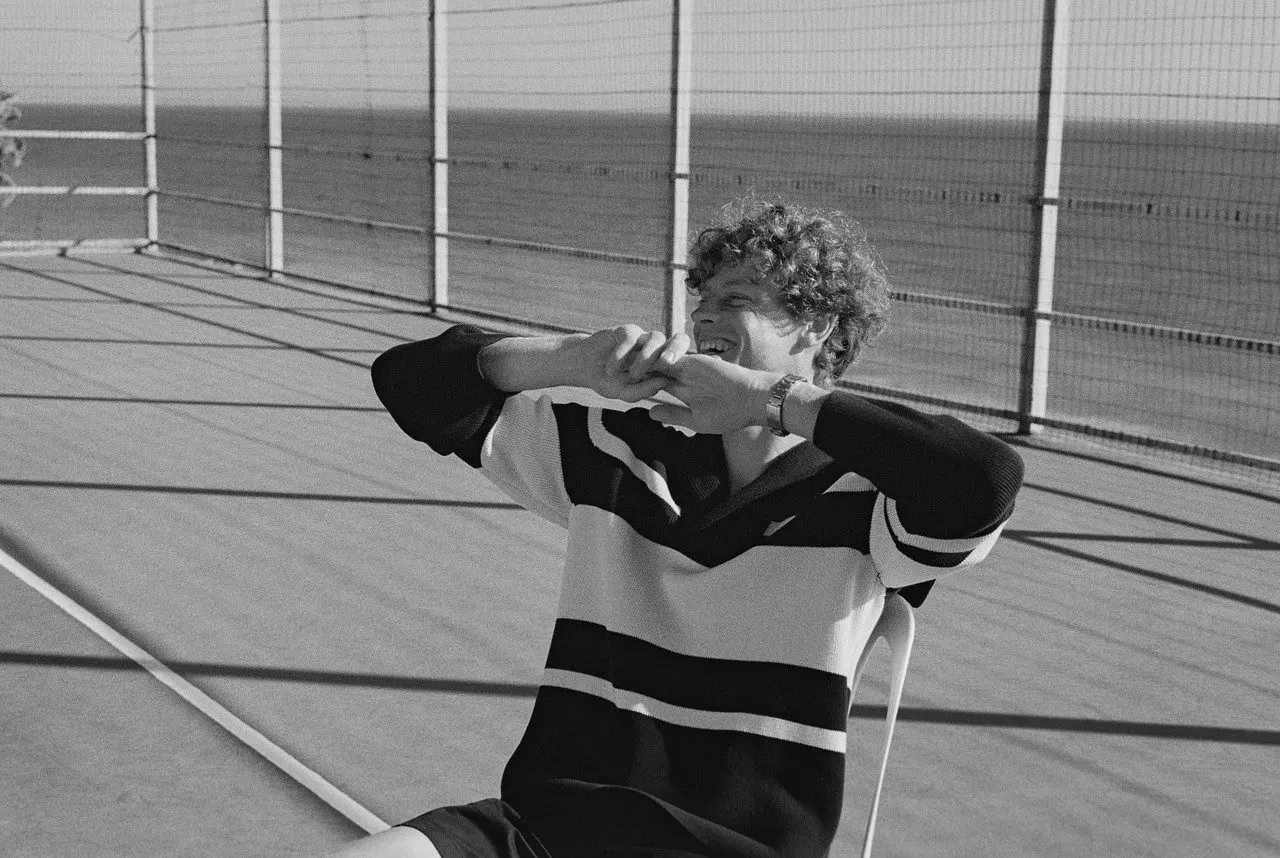 janyk synr rhlt sʿwd njm altns alaytaly