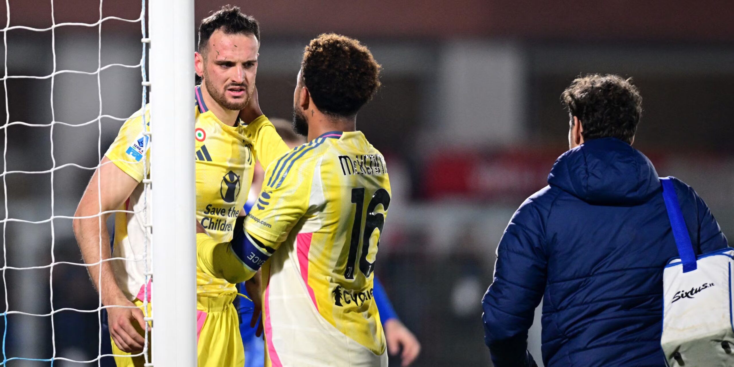 نوتنغهام فورست: نظرة على الفريق وأداءه في الدوري الإنجليزي