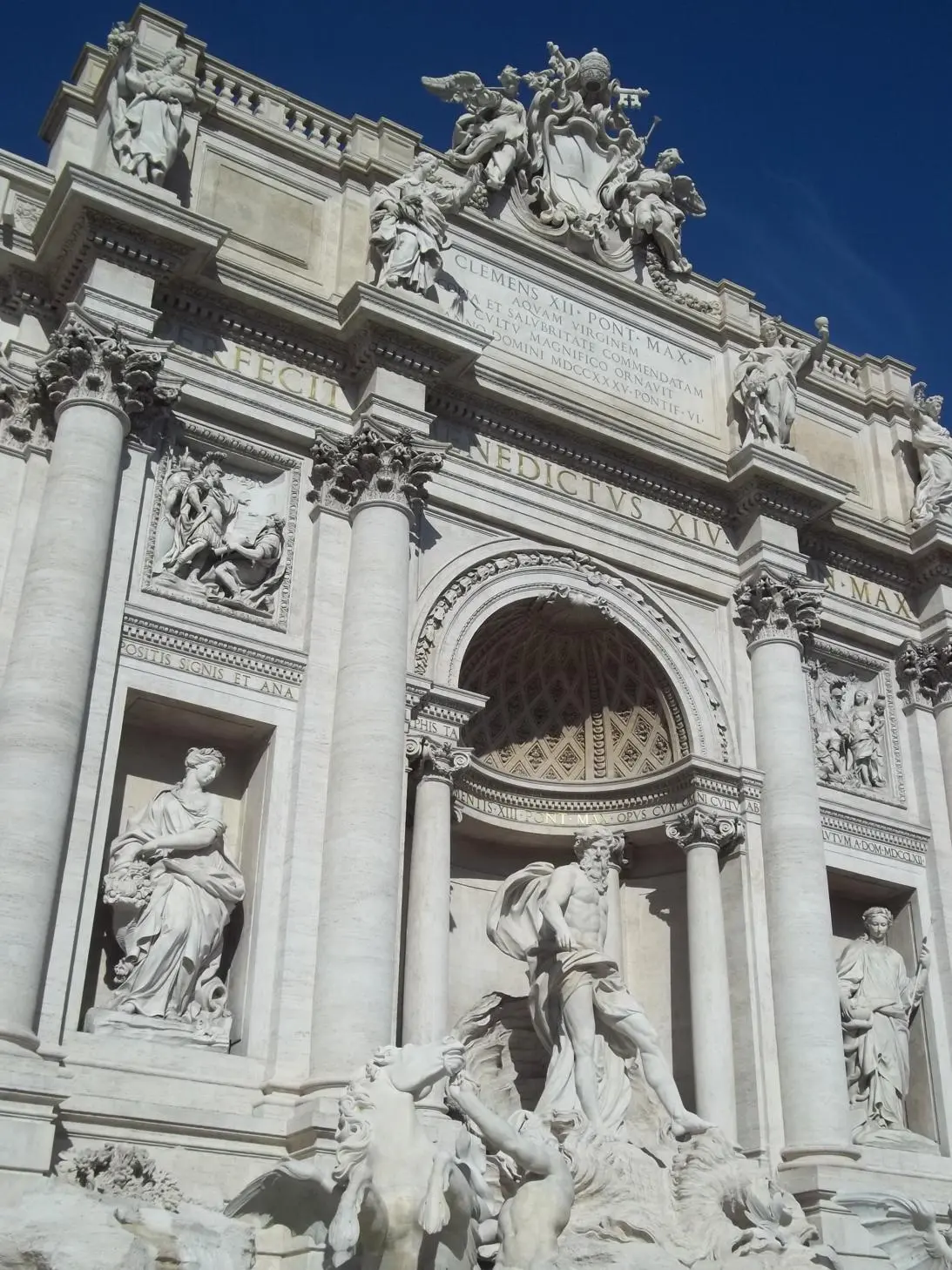 astkshaf mdynt rwma hyth yltqy altarykh balfn walthqaft