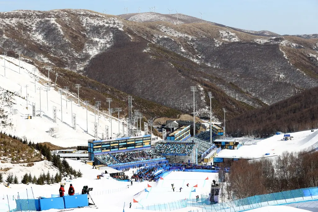 le snowboard aux jeux olympiques dhiver 2026 en italie