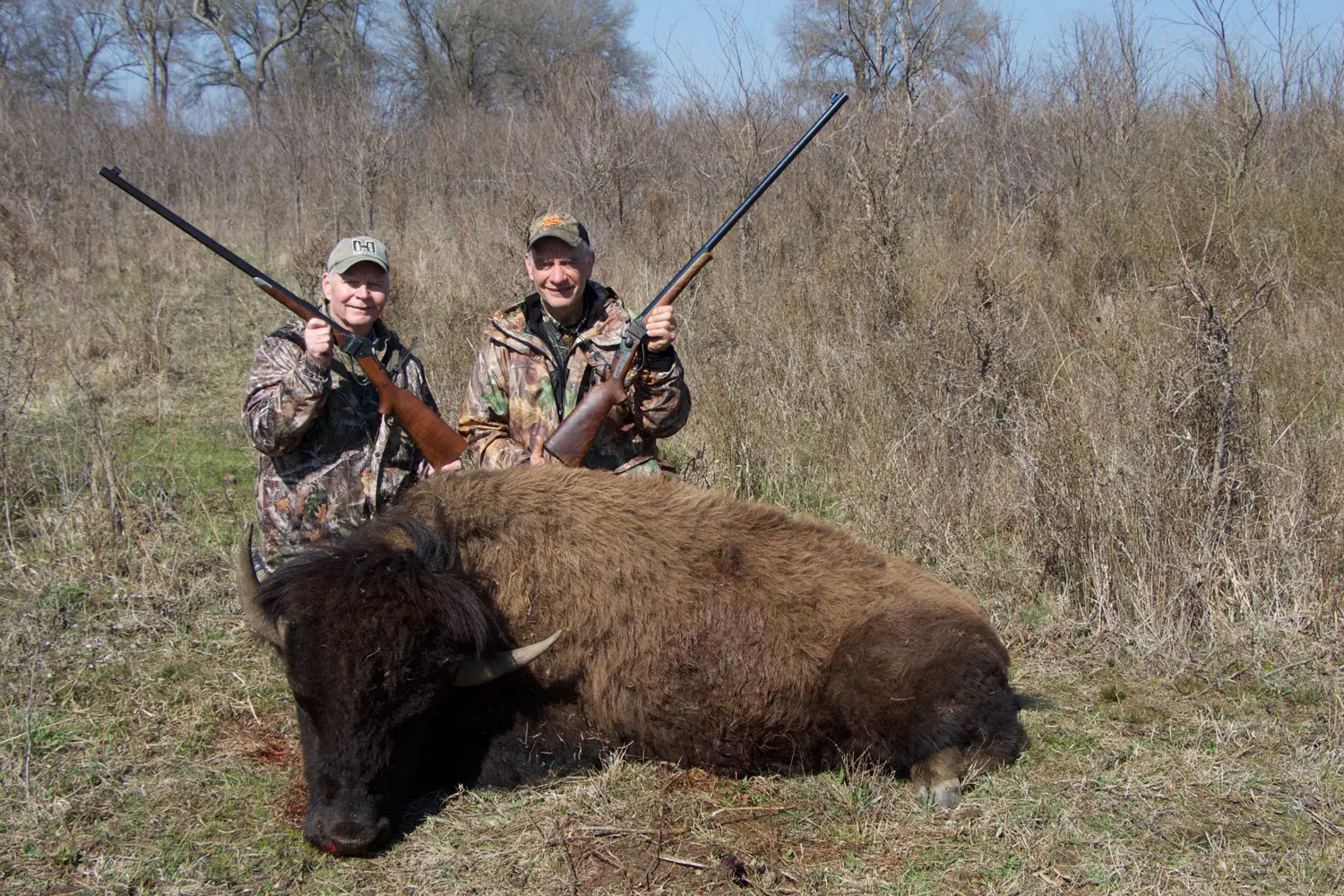 alahdath alryadyt wtathyrha ʿly almghrb