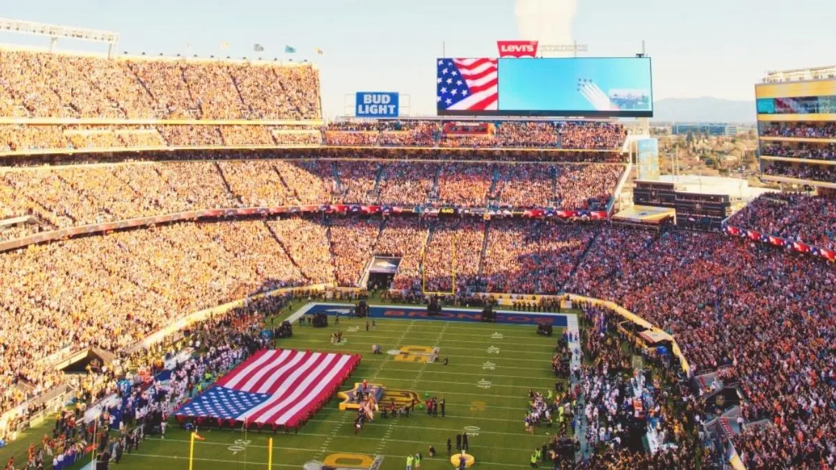 mʿlwmat hwl super bowl 2026 alhmas walantzar