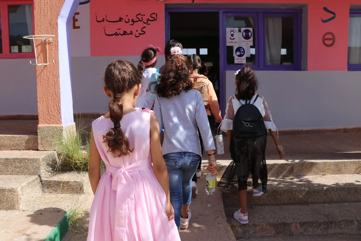 تاجيل العطلة البينية