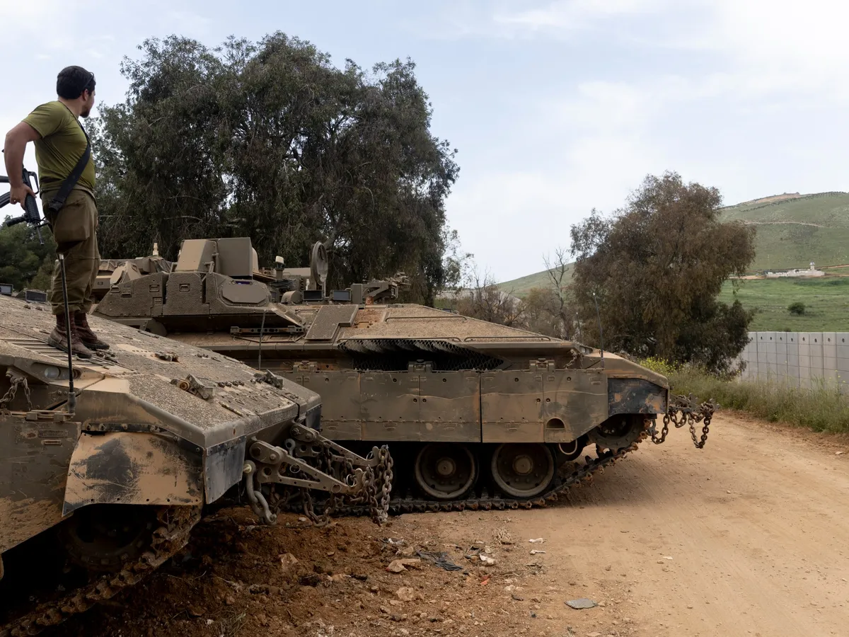 dbabt tdmyr 4 dbabat myrkafa asrayylyt fy jnwb lbnan